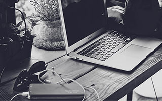 4000万抢手货！利物浦看走眼的23岁小伙，遭切尔西等4亿豪门疯抢！